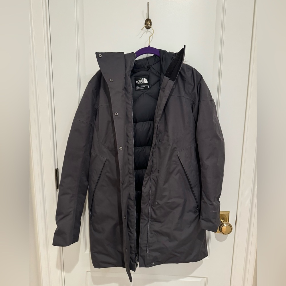 North Face Woman’s Far Northern Waterproof Parka